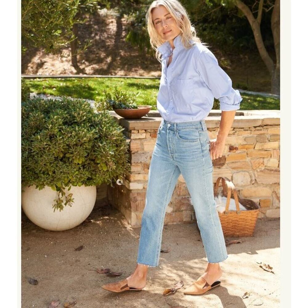Frank & Eileen Monaghan Jeans  Italian Vintage Wash Straight Leg Raw Hem Sz 28